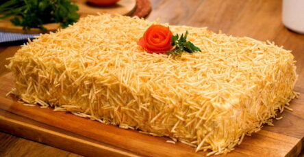 Bolo salgado de pão de forma