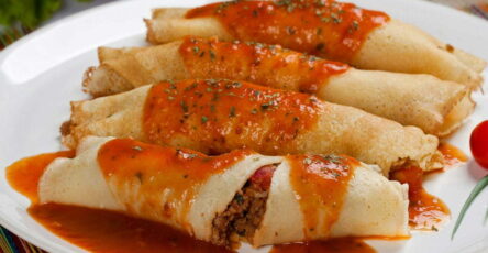 Receitas de panquecas de carne moída fáceis