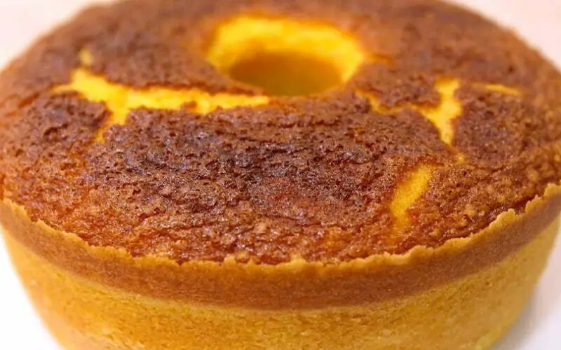 Receita de Bolo de Milho Fácil da Latinha