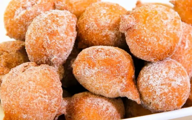 Receita de Bolinho de Chuva Simples e Fácil de Fazer