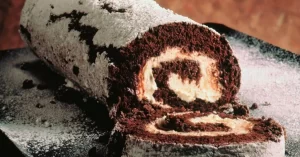 Rocambole de Prestígio Fácil (Massa de Chocolate e Recheio de Coco) 2 Rocambole de Prestígio