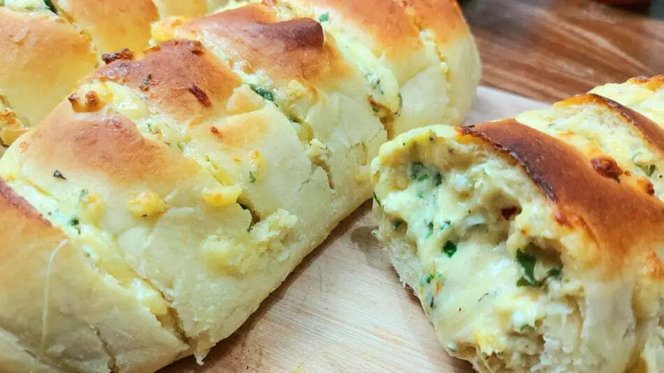 Receita de Pão de Alho Caseiro