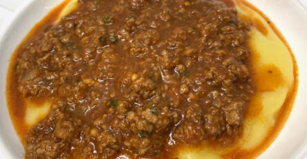 Polenta com Carne Moída