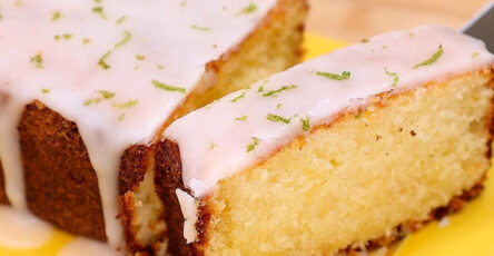Bolo de limão com cobertura