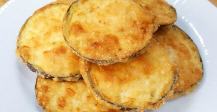 Berinjela empanada frita