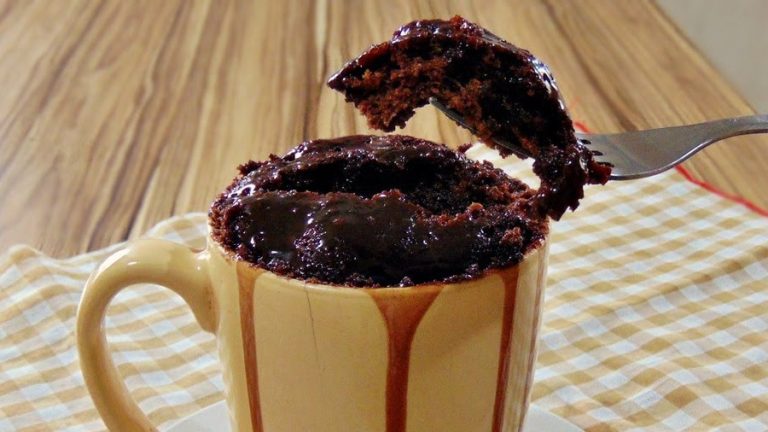 Bolo de Caneca no Micro-Ondas Rápido e Delicioso