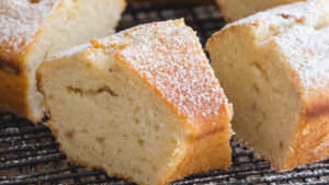 Bolo de Iogurte Fofinho e Muito Saboroso 5 Bolo de Iogurte Fofinho