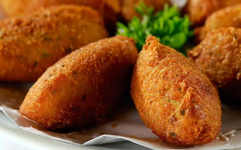 Bolinho de Bacalhau com Batatas