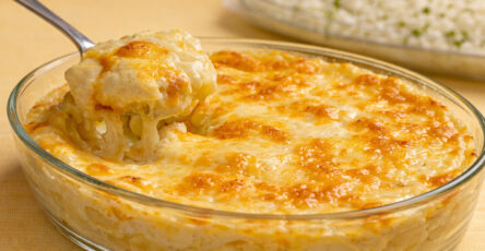 Batatas Gratinadas com Molho Branco